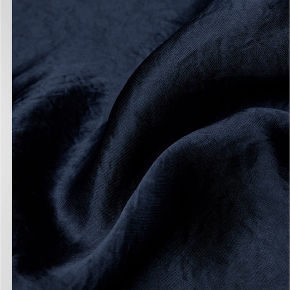 Babaton Dark Blue Slip Satin Maxi Skirt Size 0 - Picture 6 of 6